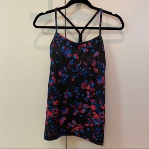 Lulu lemon power Y tank
